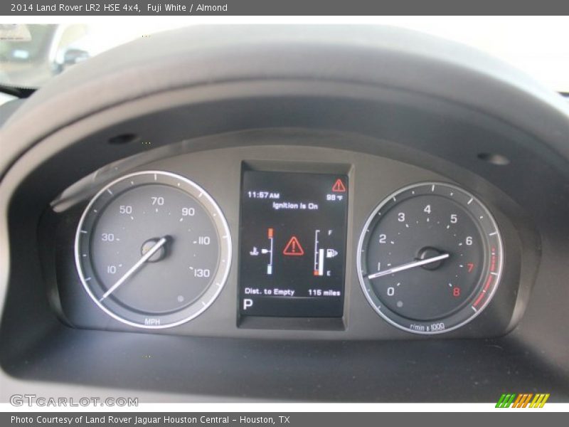 Fuji White / Almond 2014 Land Rover LR2 HSE 4x4