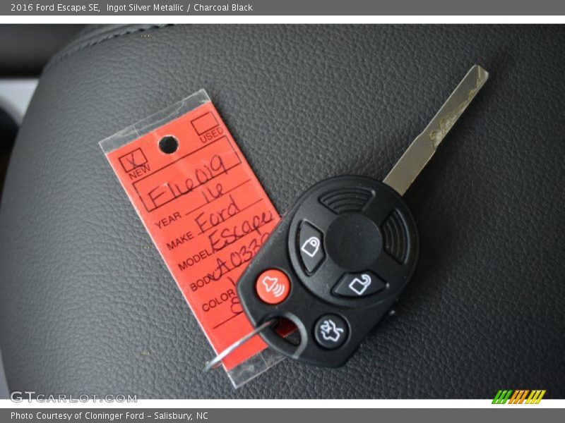 Keys of 2016 Escape SE