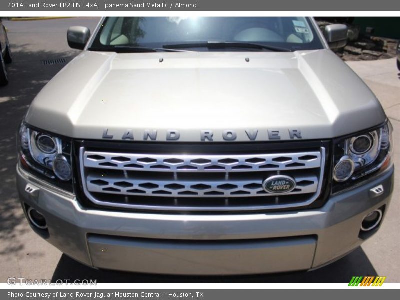 Ipanema Sand Metallic / Almond 2014 Land Rover LR2 HSE 4x4