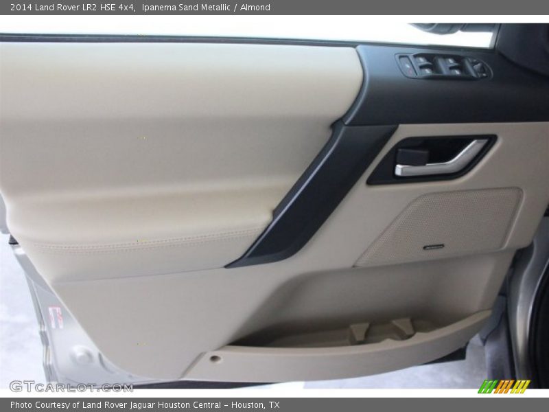 Ipanema Sand Metallic / Almond 2014 Land Rover LR2 HSE 4x4