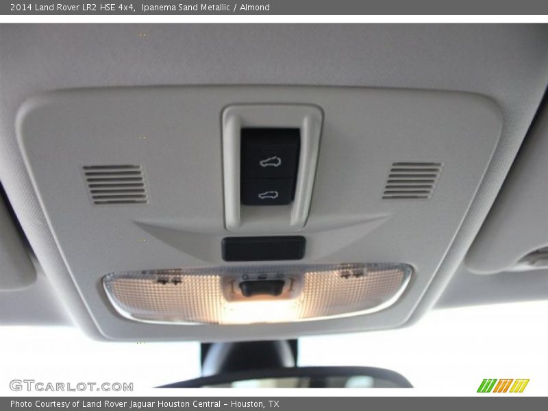Ipanema Sand Metallic / Almond 2014 Land Rover LR2 HSE 4x4