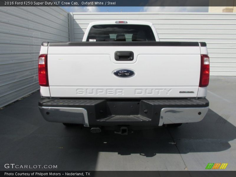 Oxford White / Steel 2016 Ford F250 Super Duty XLT Crew Cab