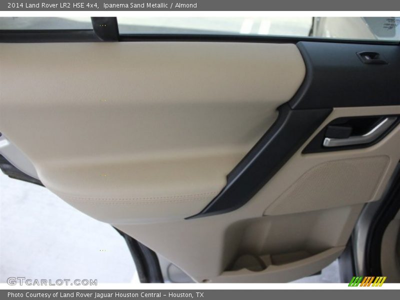 Ipanema Sand Metallic / Almond 2014 Land Rover LR2 HSE 4x4