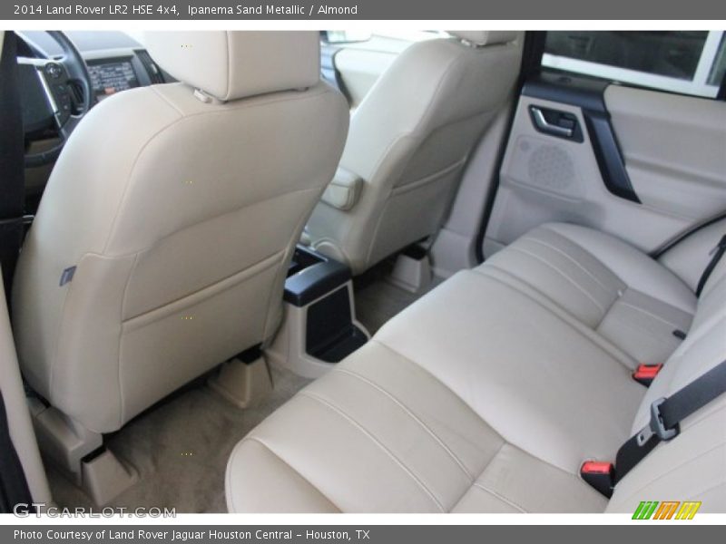 Ipanema Sand Metallic / Almond 2014 Land Rover LR2 HSE 4x4