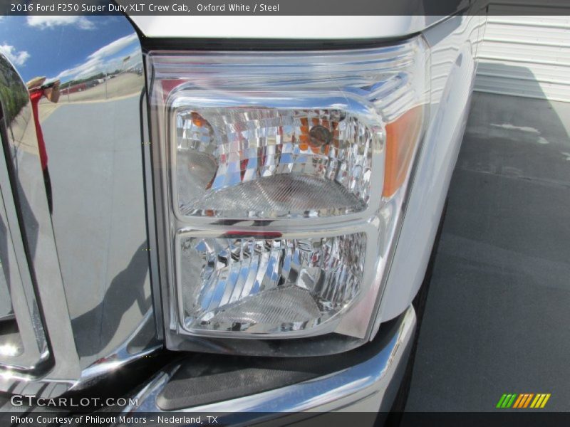 Oxford White / Steel 2016 Ford F250 Super Duty XLT Crew Cab