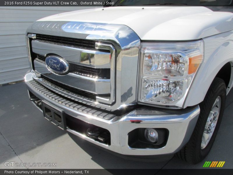 Oxford White / Steel 2016 Ford F250 Super Duty XLT Crew Cab