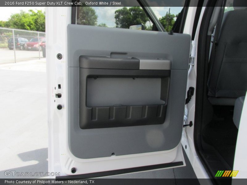 Oxford White / Steel 2016 Ford F250 Super Duty XLT Crew Cab