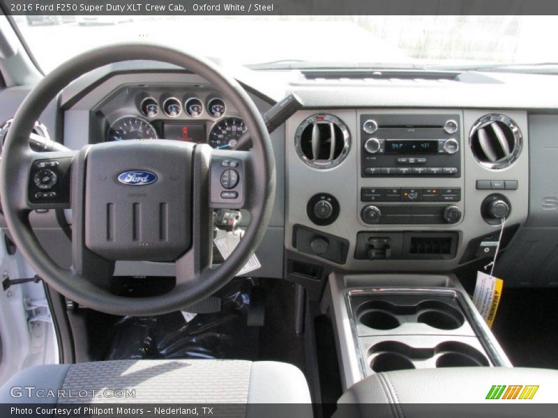 Oxford White / Steel 2016 Ford F250 Super Duty XLT Crew Cab