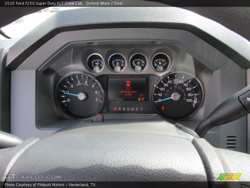 Oxford White / Steel 2016 Ford F250 Super Duty XLT Crew Cab