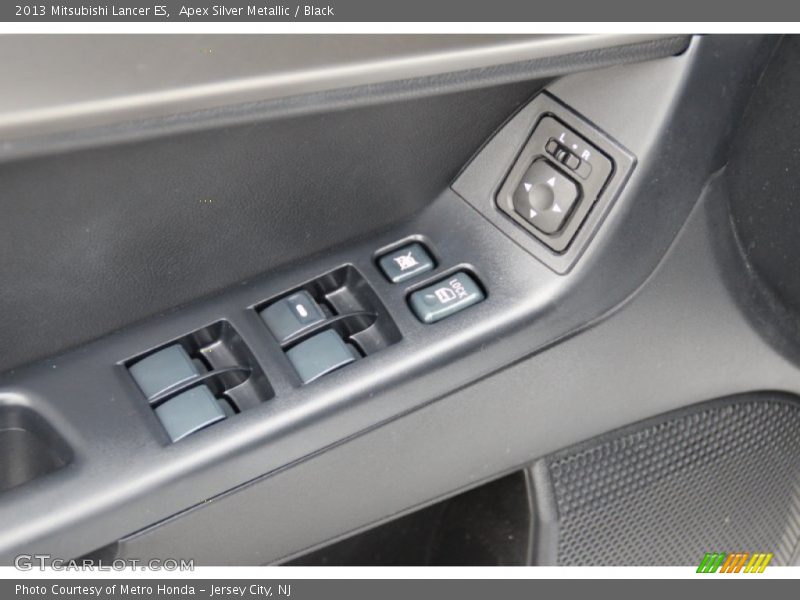 Apex Silver Metallic / Black 2013 Mitsubishi Lancer ES