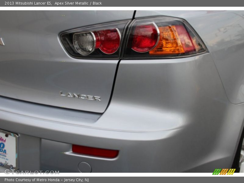 Apex Silver Metallic / Black 2013 Mitsubishi Lancer ES