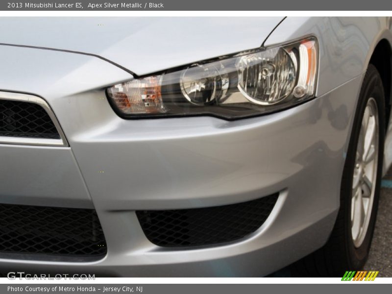 Apex Silver Metallic / Black 2013 Mitsubishi Lancer ES