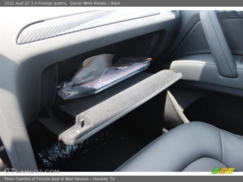 Glacier White Metallic / Black 2015 Audi Q7 3.0 Prestige quattro
