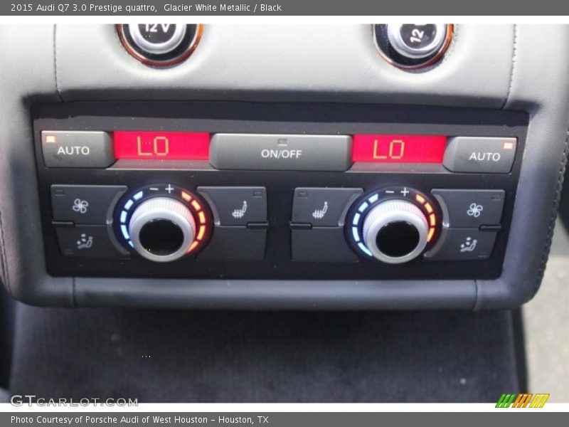 Glacier White Metallic / Black 2015 Audi Q7 3.0 Prestige quattro