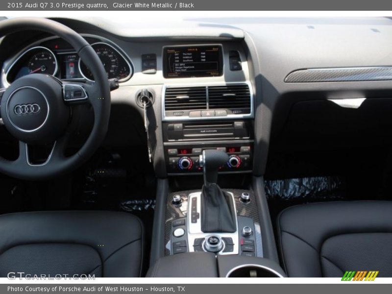 Glacier White Metallic / Black 2015 Audi Q7 3.0 Prestige quattro