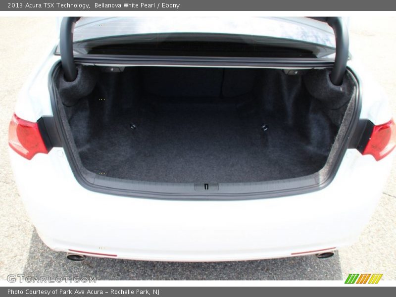 Bellanova White Pearl / Ebony 2013 Acura TSX Technology