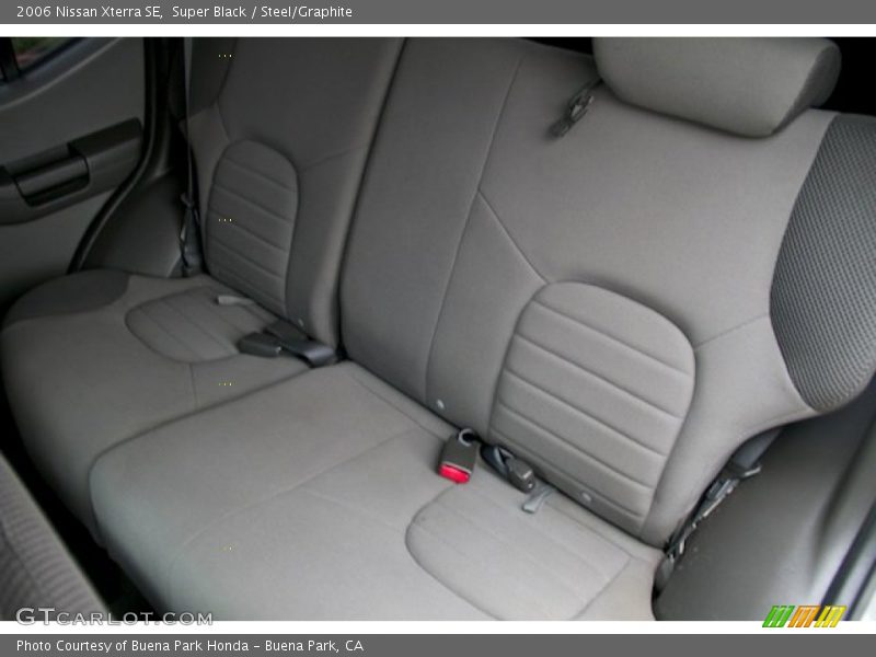 Super Black / Steel/Graphite 2006 Nissan Xterra SE