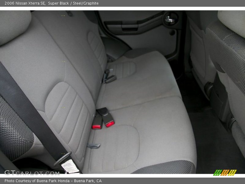 Super Black / Steel/Graphite 2006 Nissan Xterra SE