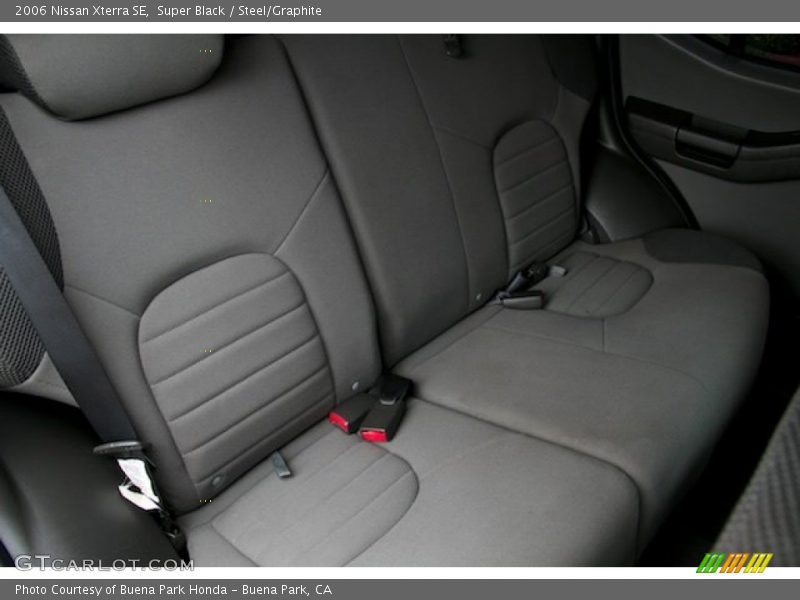Super Black / Steel/Graphite 2006 Nissan Xterra SE