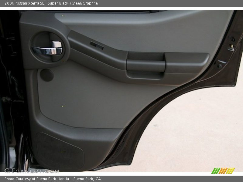 Super Black / Steel/Graphite 2006 Nissan Xterra SE