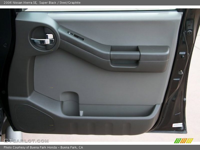 Super Black / Steel/Graphite 2006 Nissan Xterra SE