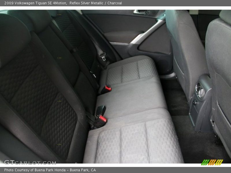 Reflex Silver Metallic / Charcoal 2009 Volkswagen Tiguan SE 4Motion