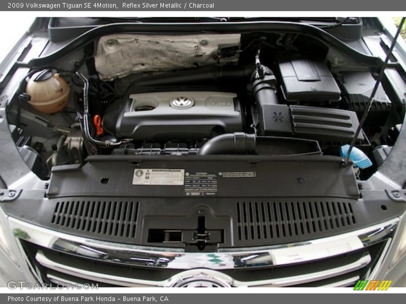 Reflex Silver Metallic / Charcoal 2009 Volkswagen Tiguan SE 4Motion