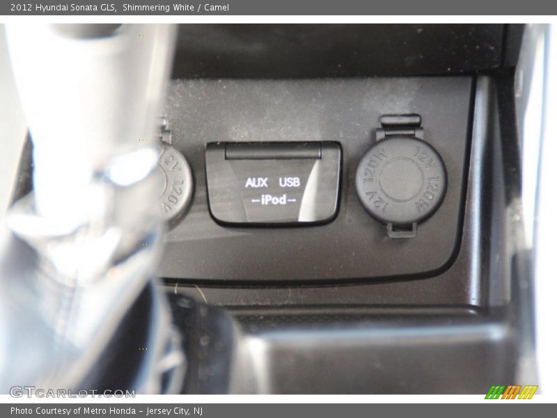 Shimmering White / Camel 2012 Hyundai Sonata GLS