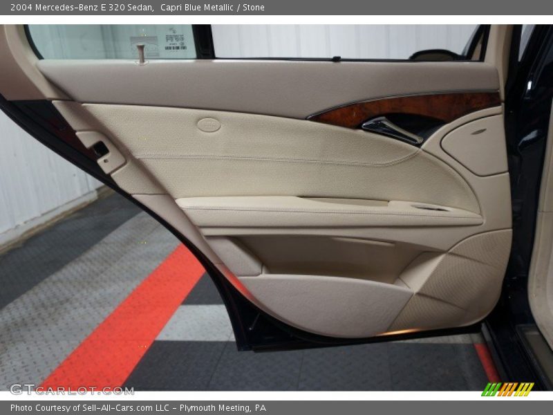 Door Panel of 2004 E 320 Sedan