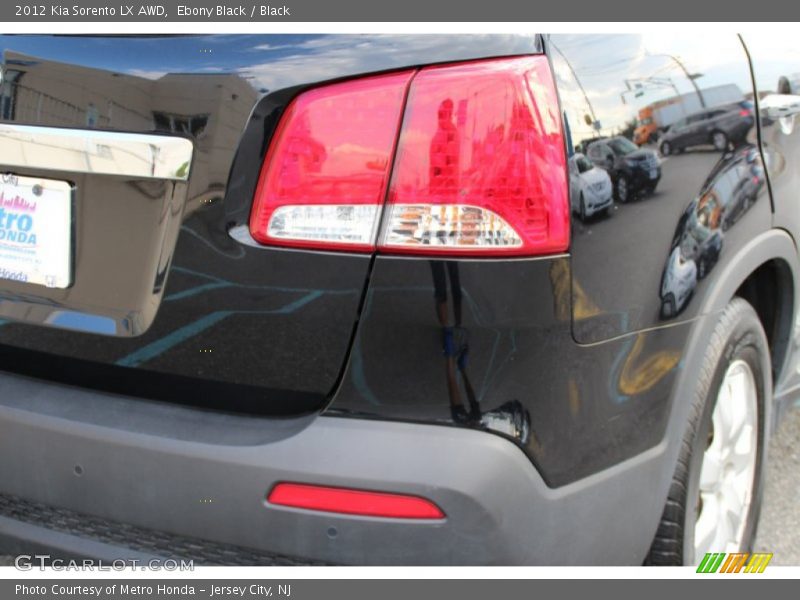 Ebony Black / Black 2012 Kia Sorento LX AWD