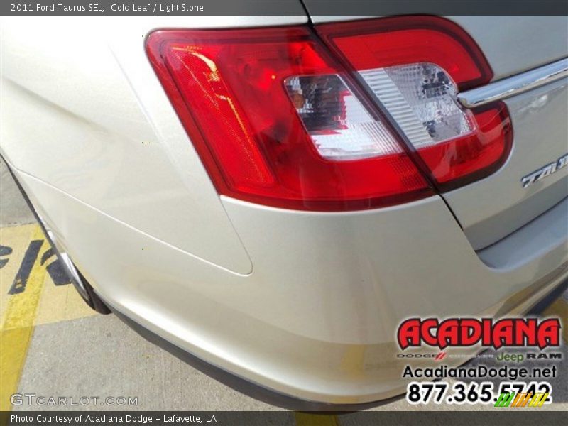 Gold Leaf / Light Stone 2011 Ford Taurus SEL