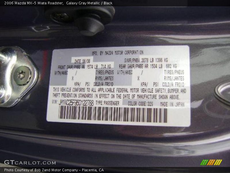 Galaxy Gray Metallic / Black 2006 Mazda MX-5 Miata Roadster