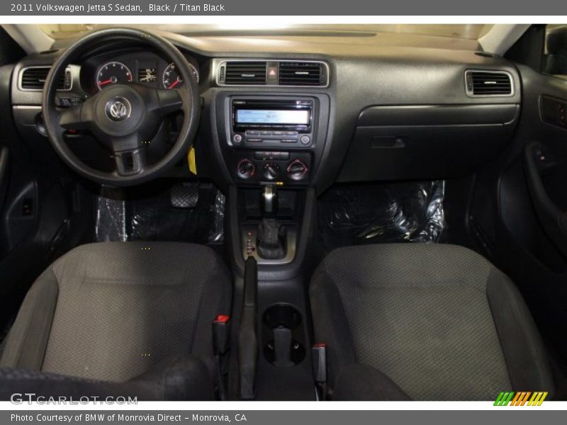Black / Titan Black 2011 Volkswagen Jetta S Sedan