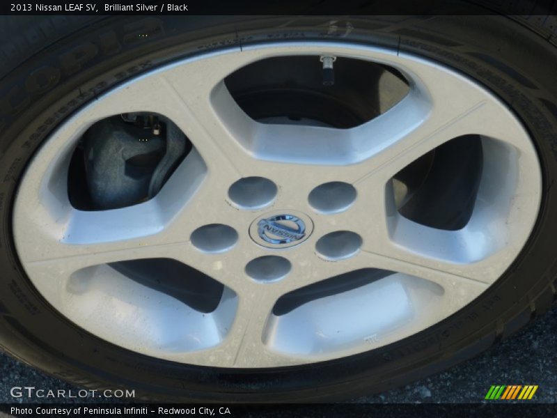 Brilliant Silver / Black 2013 Nissan LEAF SV