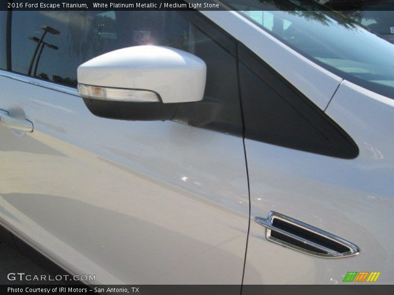 White Platinum Metallic / Medium Light Stone 2016 Ford Escape Titanium
