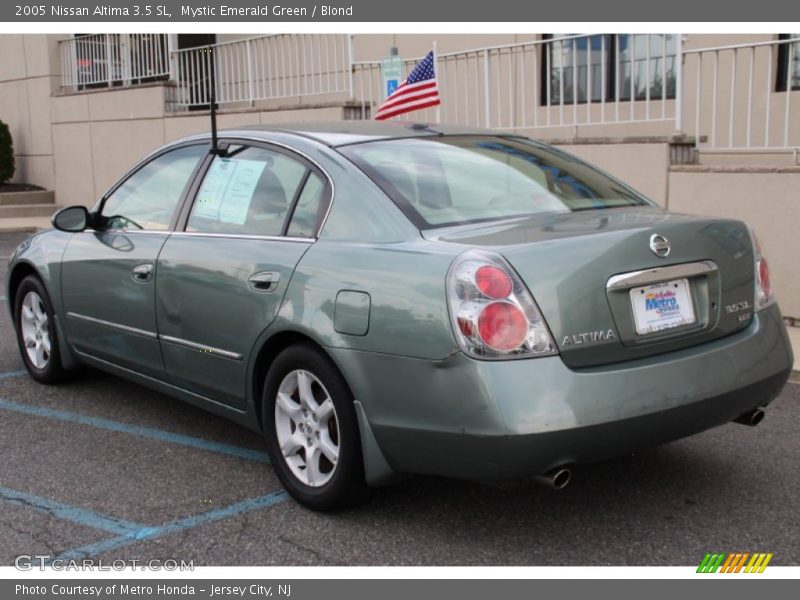 Mystic Emerald Green / Blond 2005 Nissan Altima 3.5 SL