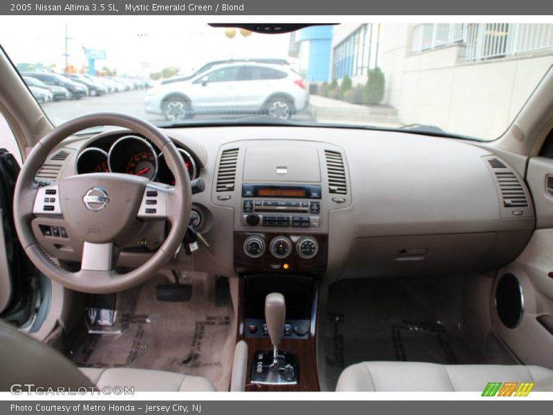Mystic Emerald Green / Blond 2005 Nissan Altima 3.5 SL