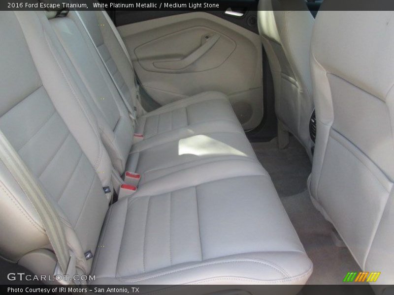 White Platinum Metallic / Medium Light Stone 2016 Ford Escape Titanium