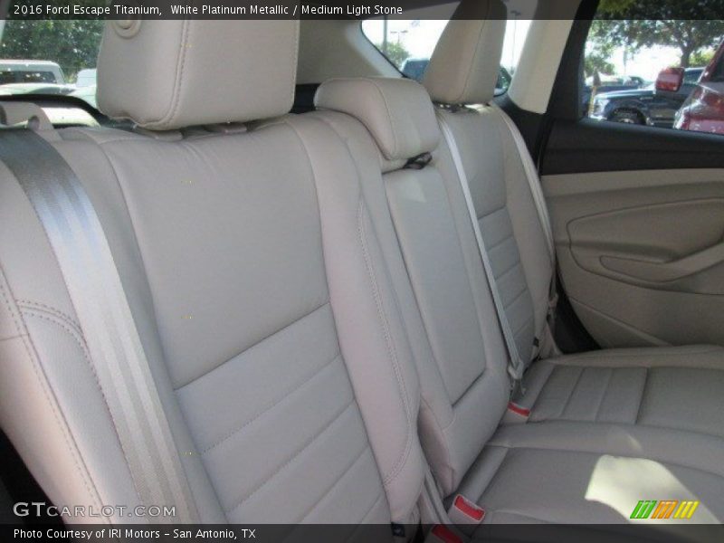 White Platinum Metallic / Medium Light Stone 2016 Ford Escape Titanium