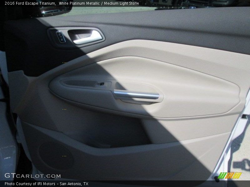 White Platinum Metallic / Medium Light Stone 2016 Ford Escape Titanium