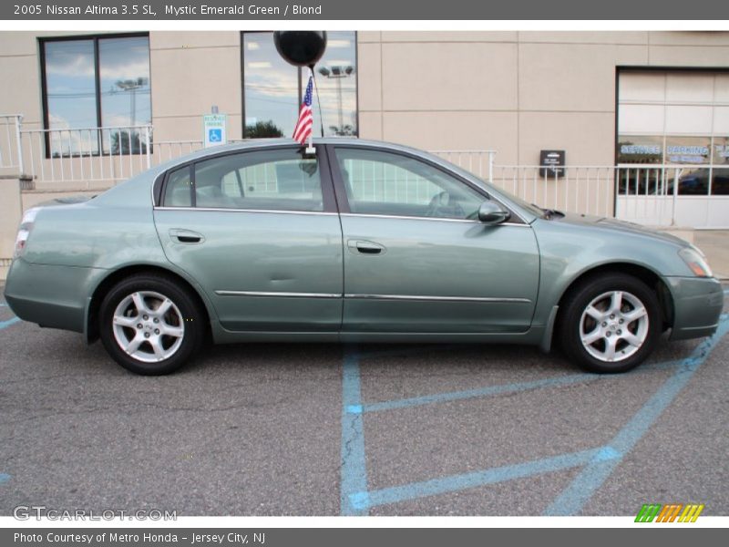 Mystic Emerald Green / Blond 2005 Nissan Altima 3.5 SL