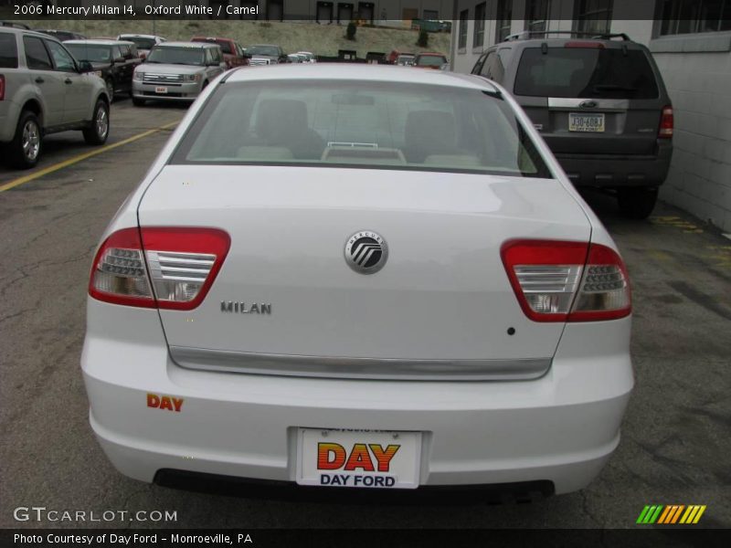 Oxford White / Camel 2006 Mercury Milan I4