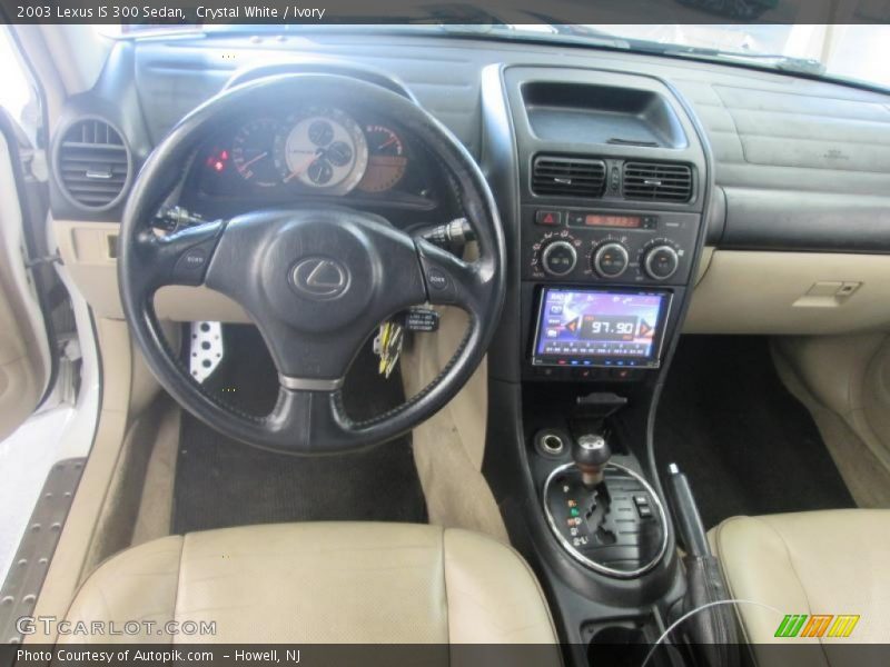 Crystal White / Ivory 2003 Lexus IS 300 Sedan