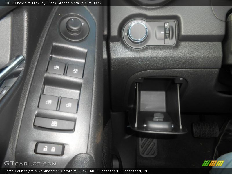 Black Granite Metallic / Jet Black 2015 Chevrolet Trax LS