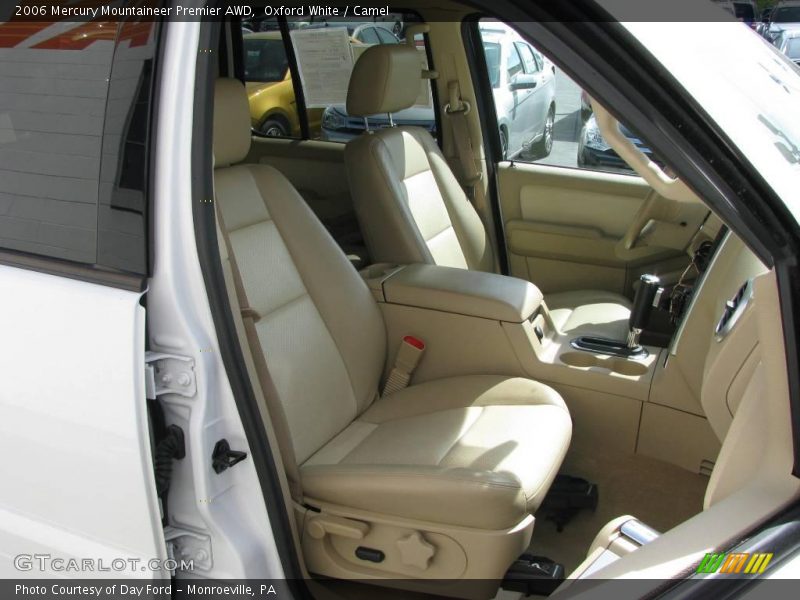 Oxford White / Camel 2006 Mercury Mountaineer Premier AWD