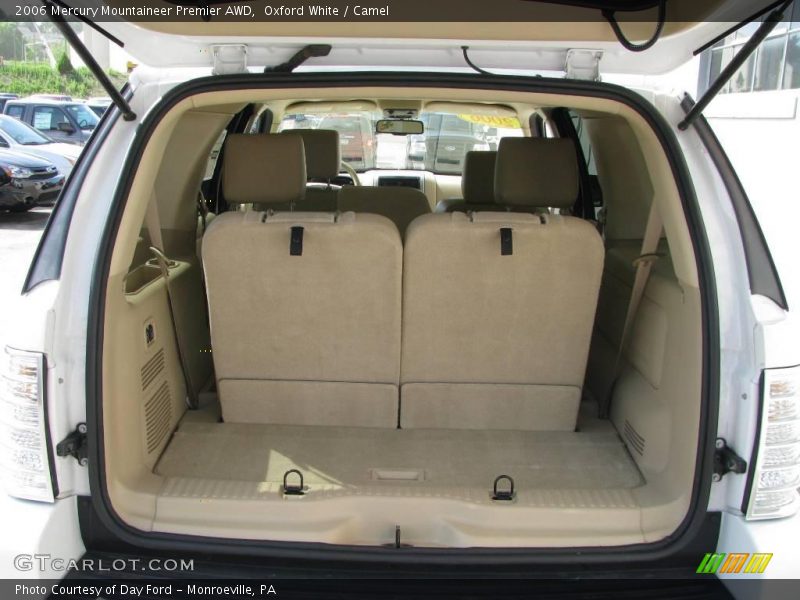 Oxford White / Camel 2006 Mercury Mountaineer Premier AWD