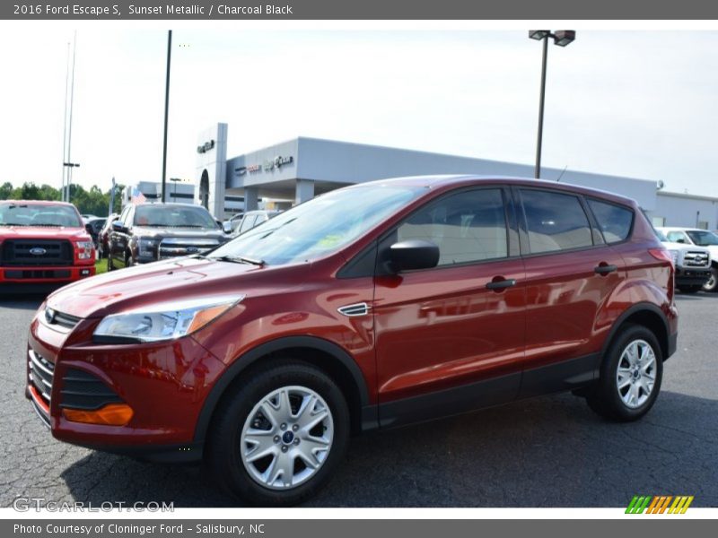 Sunset Metallic / Charcoal Black 2016 Ford Escape S