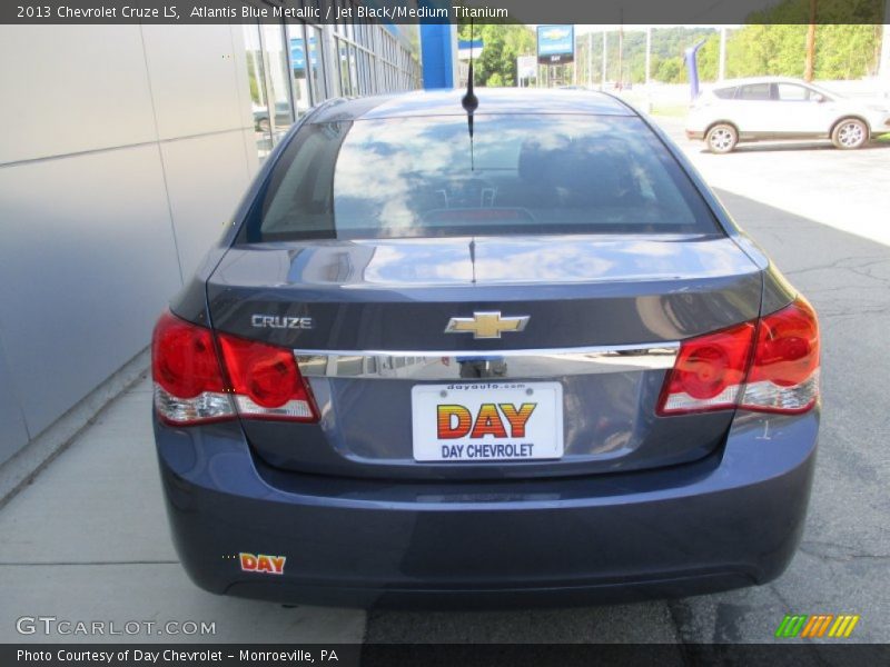 Atlantis Blue Metallic / Jet Black/Medium Titanium 2013 Chevrolet Cruze LS