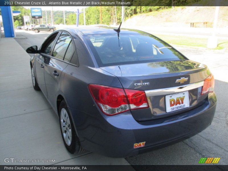 Atlantis Blue Metallic / Jet Black/Medium Titanium 2013 Chevrolet Cruze LS