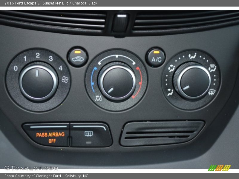 Controls of 2016 Escape S